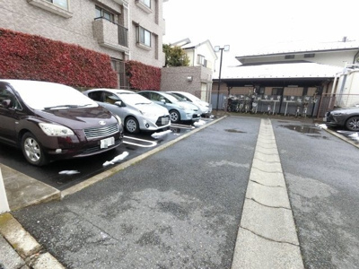 【駐車場】 | シティクレスト横浜妙蓮寺サウスコート | 平置き駐車場です。
