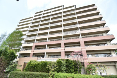 【外観】 | ブリリアエルシオ萩山 | あらゆる夢を叶える新たな未来へ一歩踏み出す…明日への勇気と活力を与えてくれるそんな邸がこちらです

