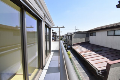 【展望】 | 東大和向原5期 | 武蔵野の緑を存分に楽しめるのは、低層住宅地域ならではの眺望。夜は星空を見ながらご家族で語り合いを…