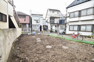 【外観】 | 現地見学や資料請求などお気軽にお問合わせ下さい。
周辺環境とあわせて現地ご案内致します。