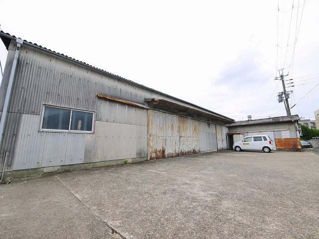 南京終町1丁目倉庫の外観
