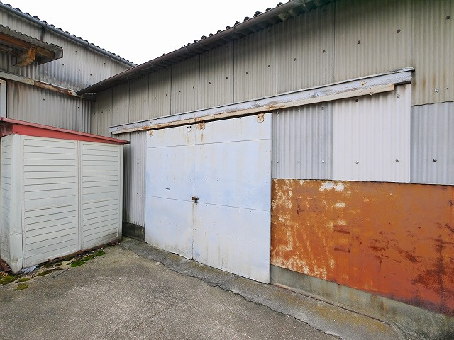 南京終町1丁目倉庫の外観