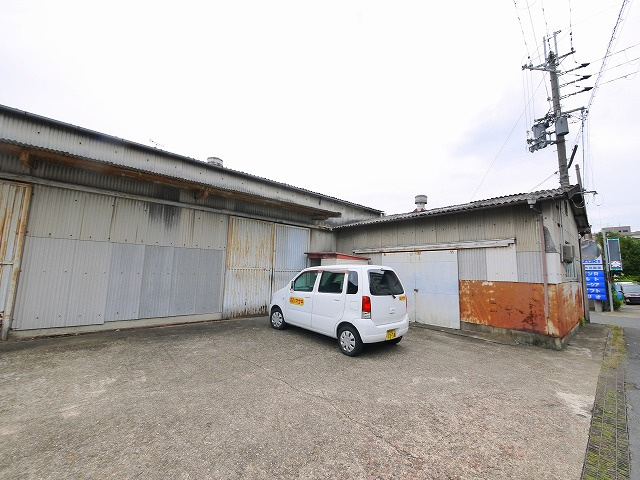 南京終町1丁目倉庫の外観