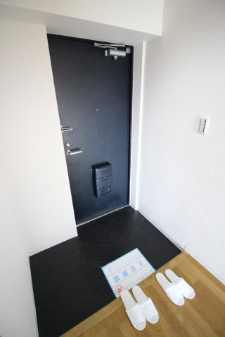 六甲司ハウスの玄関