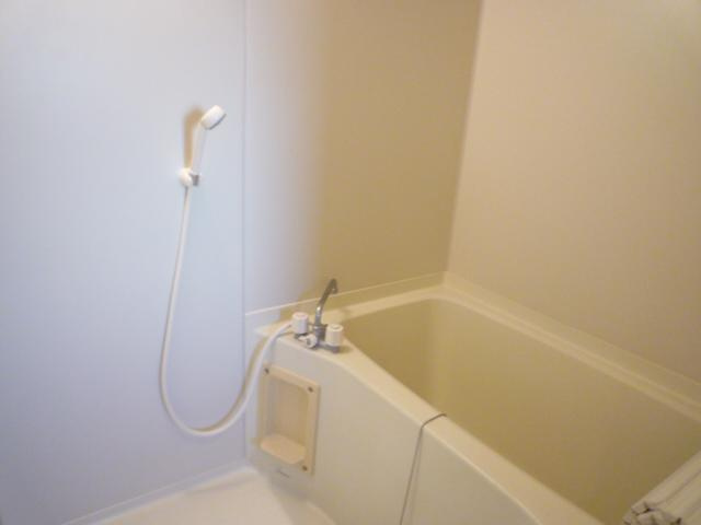 ソレーユ大海の浴室