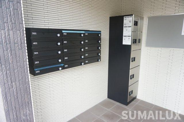 熊本市東区新外２丁目の賃貸マンションのロビー