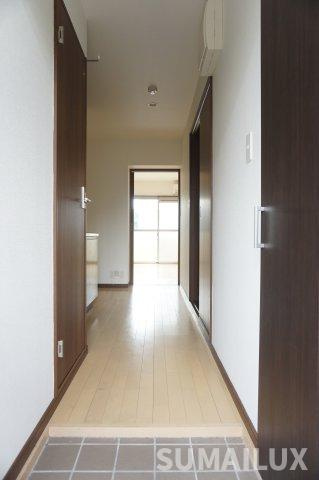 熊本市東区新外２丁目の賃貸マンションの玄関