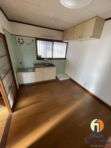 池田ハイツⅠの居間・リビング