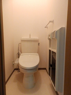 【トイレ】 | リビエールアン　Ｅ | ゆったりとした空間のトイレです