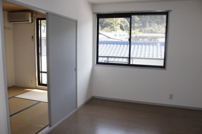 【洋室】 | アネックスコイデ