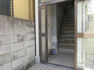 【エントランス】 | 毎日通るエントランスはこのようになっています