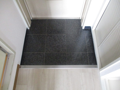 【玄関】 | 朝日プラザ岸里パサージュ