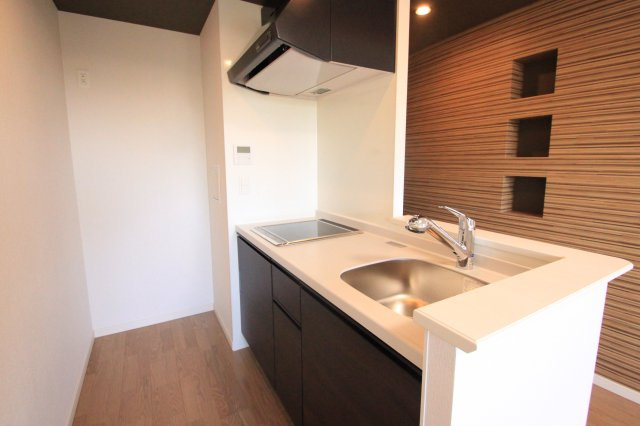 プレミアム菱屋西のキッチン