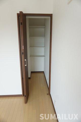 エフィシア新外の収納