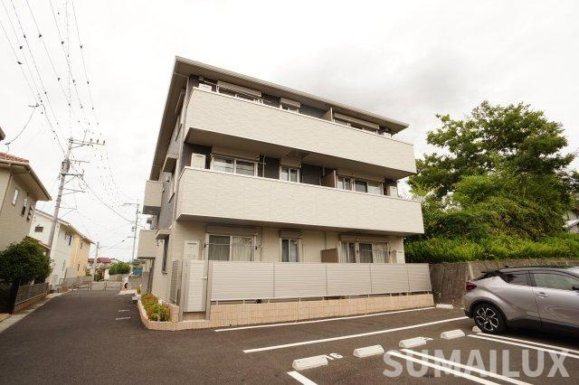 熊本市中央区黒髪６丁目のアパートの外観