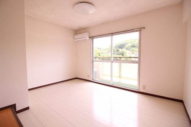 サンルーム名谷の寝室