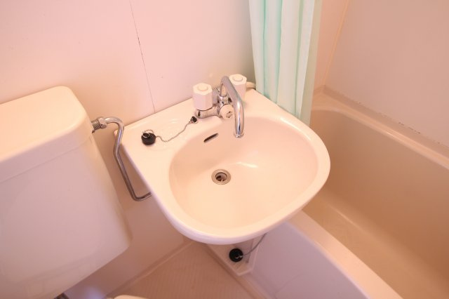 サンルーム名谷の洗面所