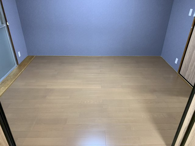 ５６５９１　緑苑東団地の洋室