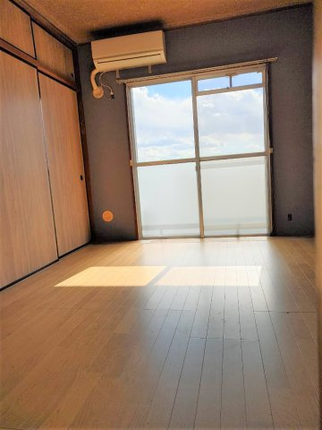 ５６５９１　緑苑東団地の内装