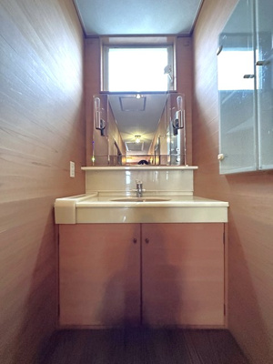 【独立洗面台】 | 山口台戸建 | 2階にも忙しい朝に便利な独立洗面台を完備♪1階・2階両方にあるのが便利ですね☆