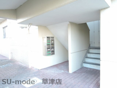 【エントランス】 | ワイズマンション栗東