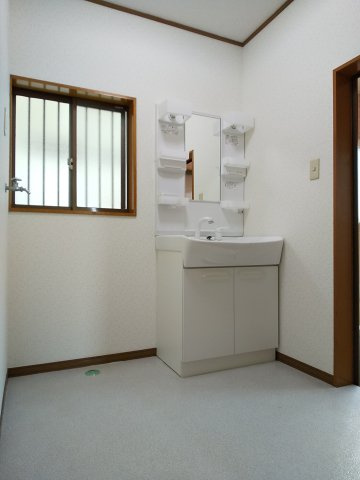 【脱衣所】 | 長生郡長生村小泉　中古戸建