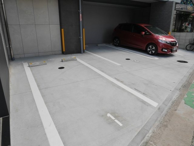 【駐車場】 | ＢＬＥＳＳ南福岡駅前 | ＢＬＥＳＳ南福岡駅前の駐車場