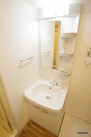 FDS VALOR 仲介手数料無料の洗面所