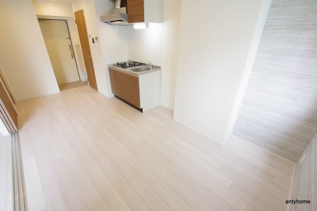 FDS VALOR 仲介手数料無料の居間・リビング