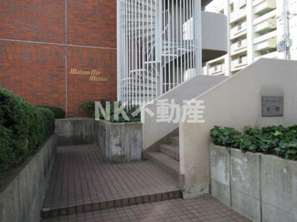 【エントランス】 | 建物の内部です