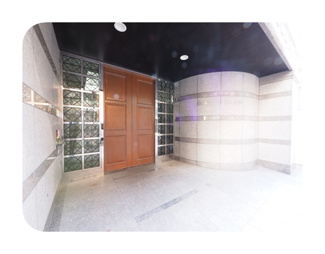【エントランス】 | 建物の内部です