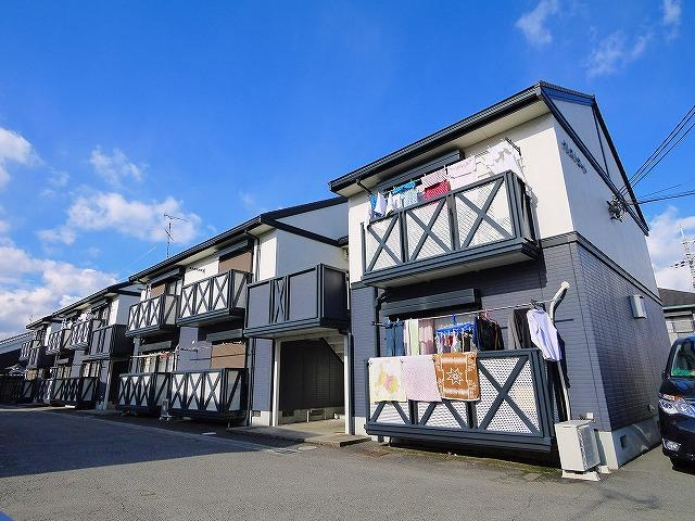 クレストコート（石上町）の外観|落ち着いた雰囲気の外観です