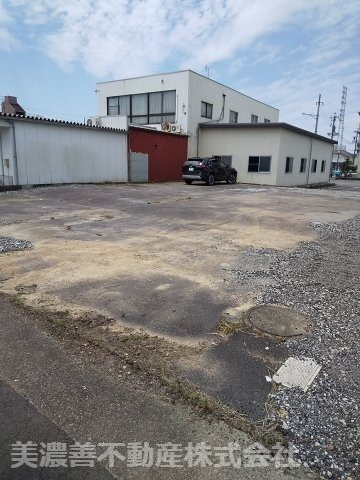 ５６６０５　岐阜市福光西土地の外観