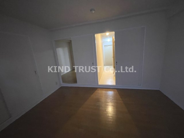 サンサーラビル南森町の居間・リビング