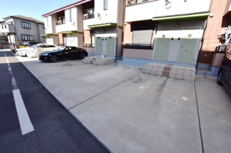 【駐車場】 | ラ　ヴィーテ