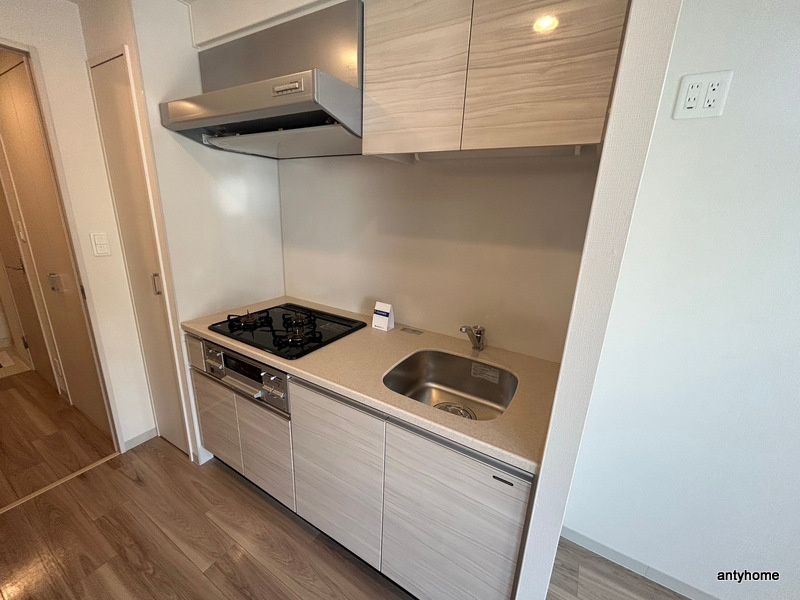 コンフォリア江坂広芝町　仲介手数料無料のキッチン