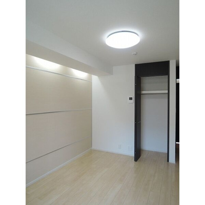 【内装】 | アイリス