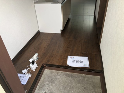 【玄関】 | ウイローアパートメントハウス