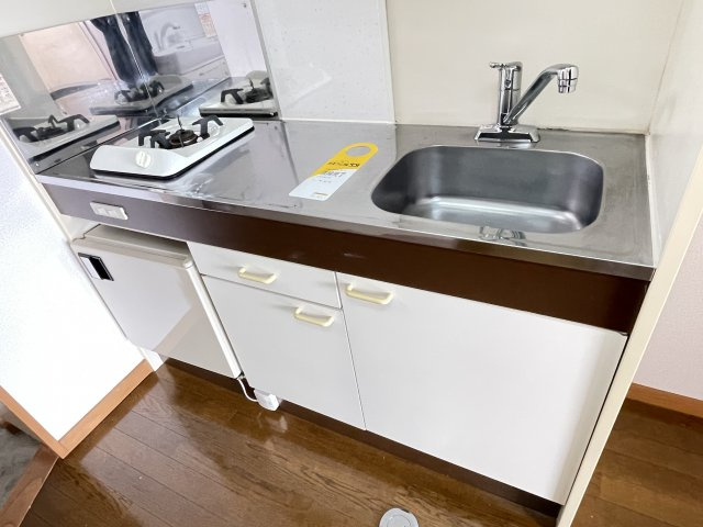 カーサヒューマンＡのキッチン|サンプル写真となります。