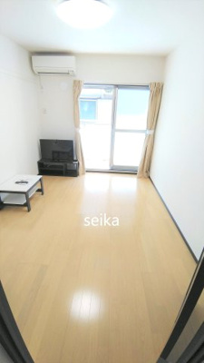 【居間・リビング】 | クレイノカメイド