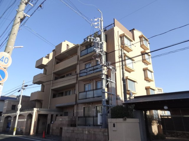 アートフォルム山手の外観
