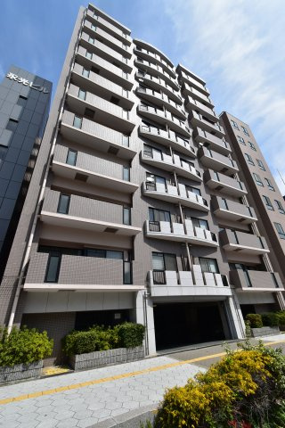 ペルル西長堀の外観