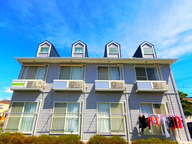 アドバンスの外観