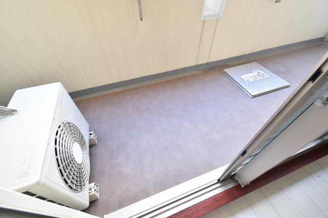 GROOVE難波西のバルコニー