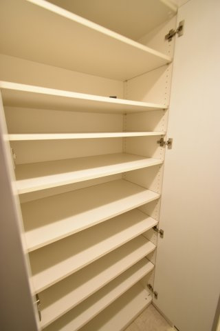 GROOVE難波西の収納