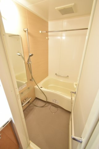 GROOVE難波西の浴室