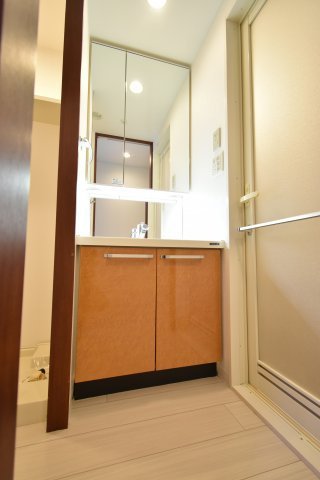 GROOVE難波西の独立洗面台