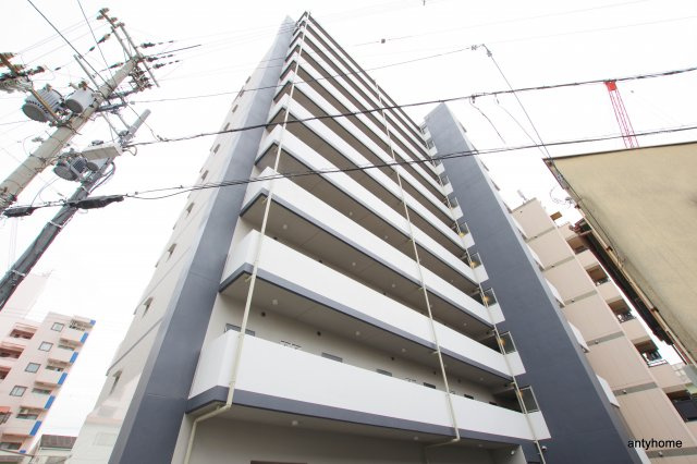 リヴィアス難波ルノン　仲介手数料無料の外観