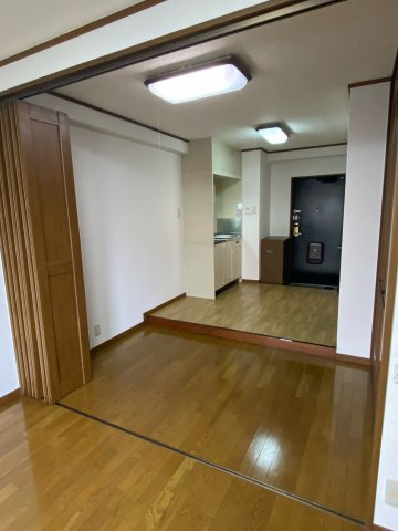 ベルメゾン喜志の洋室