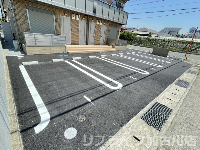 ハレワレアの駐車場